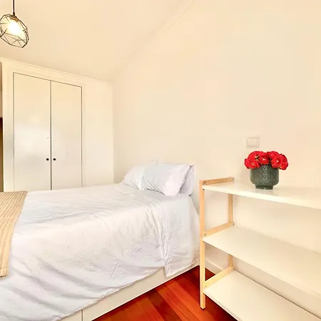 Edna 1 , Great Location ,private Room, Ocean View Funchal (Madeira)