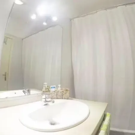 Campismo de Luxo Edna 1 *